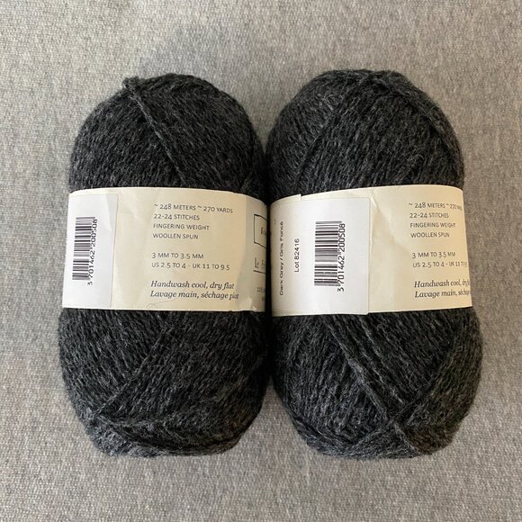 NWT Biches & Buches Le Petit Lambswool Colour Dark Grey Lot of 2 - Picture 4 of 6